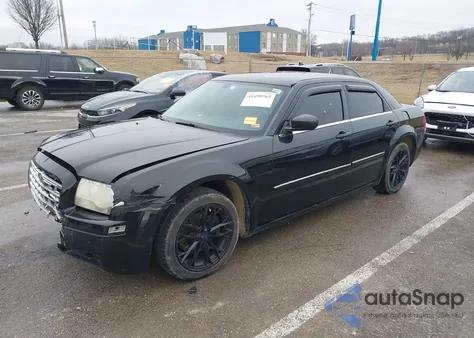 2007 Chrysler 300 из США, поврежденный, VIN 2C3KA43R57H732674